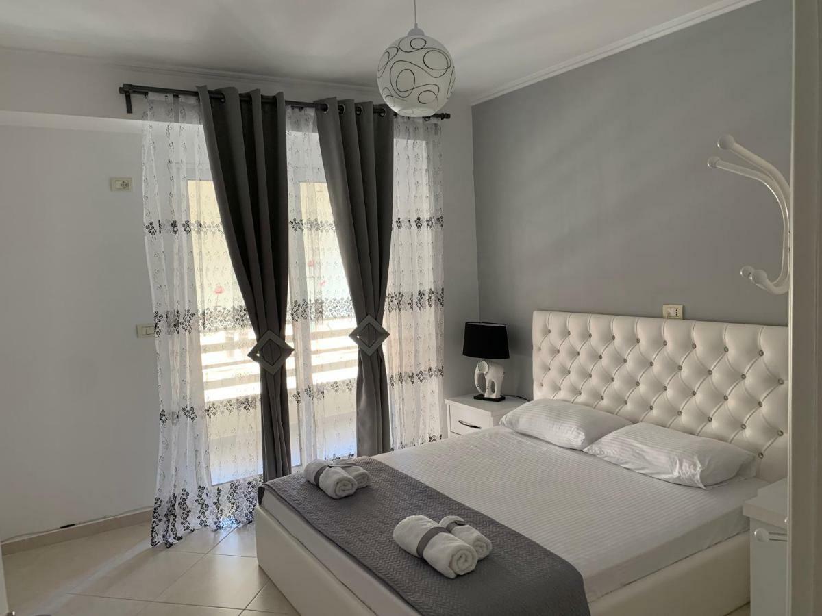 Marinela Apartment Sarande Exterior photo